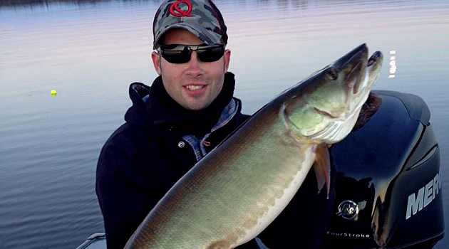 November Muskies and Casting For Hail Marys